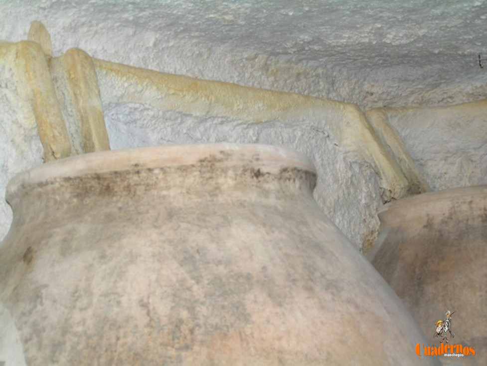 canaletas cuevas de tomelloso 5