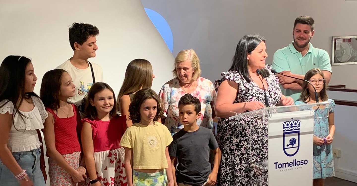 Inaugurada en la Posada de los Portales de Tomelloso la exposición “Luz y Color” de Aurora Sahuquillo