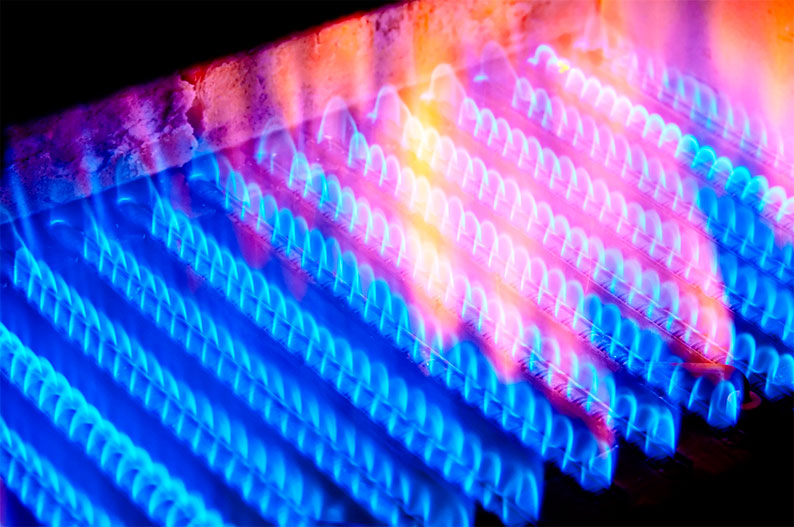 Desalojan un edificio en Tomelloso, tras un incendio en una caldera de gas