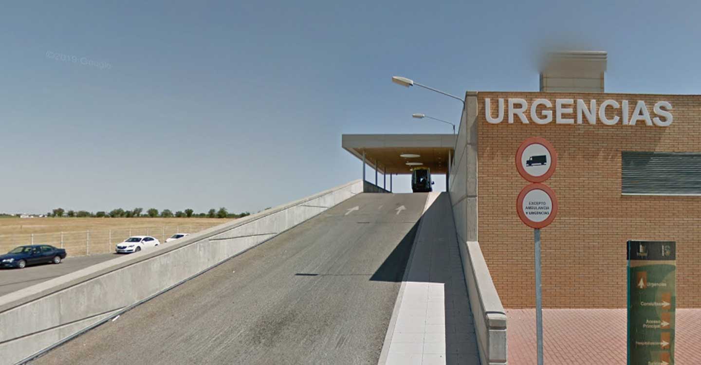 Un joven de 27 años, atendido por inhalación de humo tras un incendio en una vivienda de Tomelloso