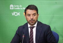 VOX CLM exige la comparecencia de la consejera de igualdad por «los fallos en las pulseras de geolocalización»