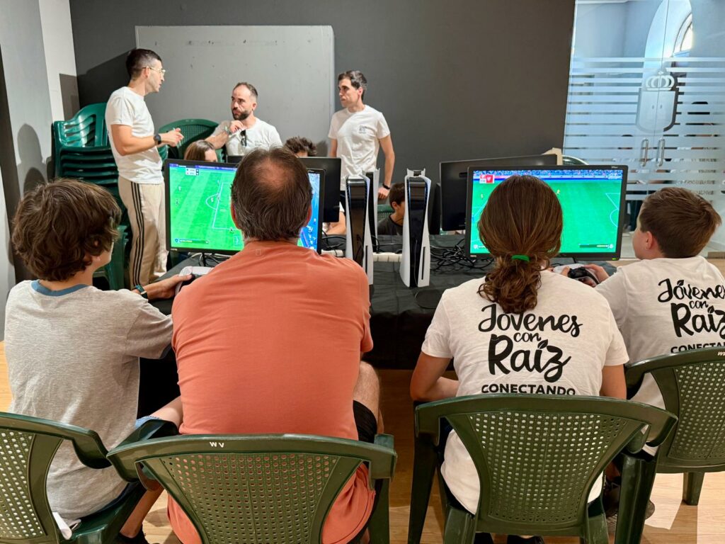 jovenesconraizvillacanas 6