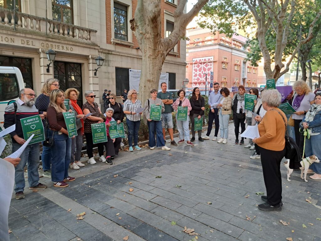 mas de 37 organizaciones denuncian la falta de acceso al aborto en la sanidad publica de castilla la mancha 15