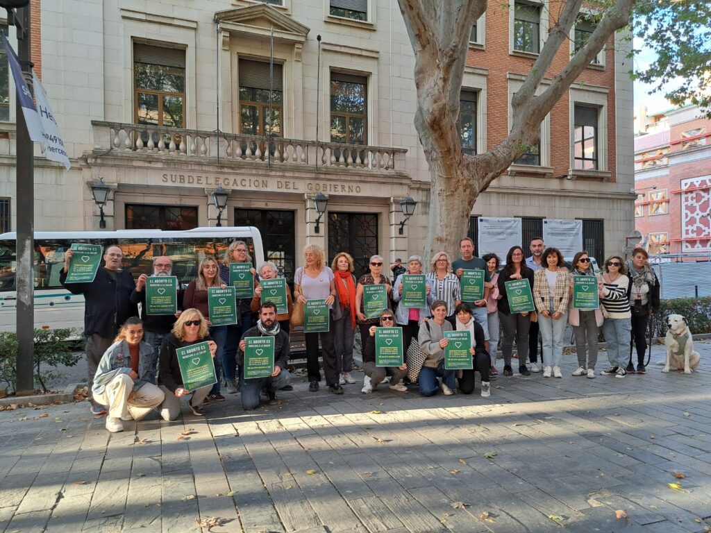 mas de 37 organizaciones denuncian la falta de acceso al aborto en la sanidad publica de castilla la mancha 16