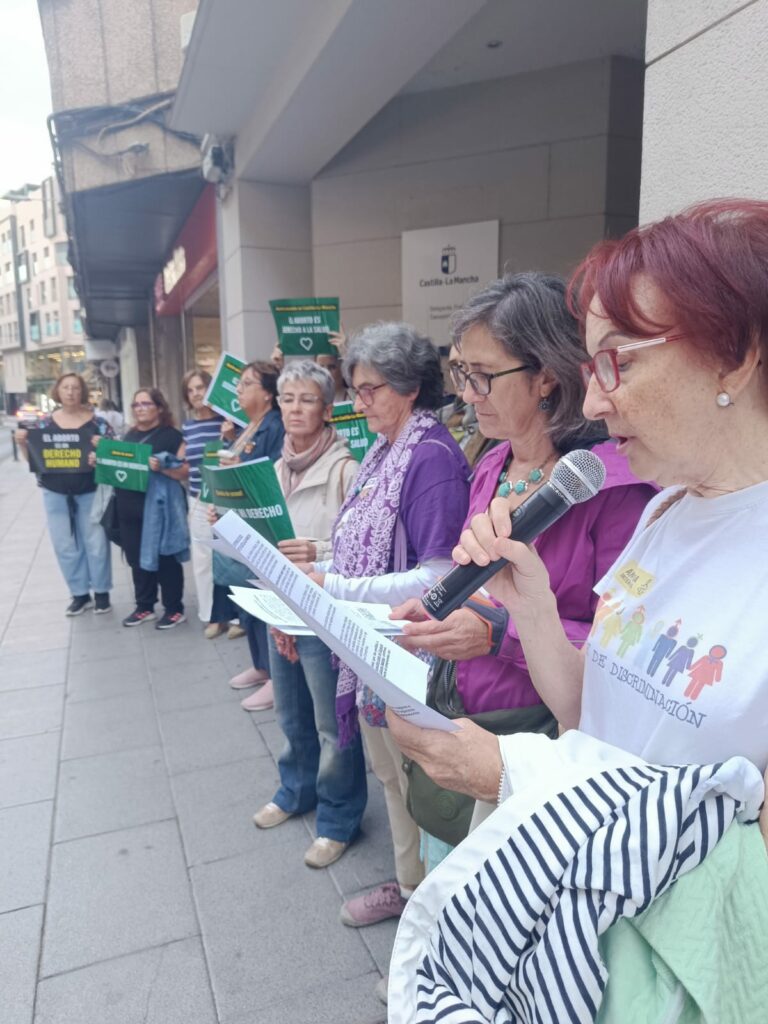 mas de 37 organizaciones denuncian la falta de acceso al aborto en la sanidad publica de castilla la mancha 18