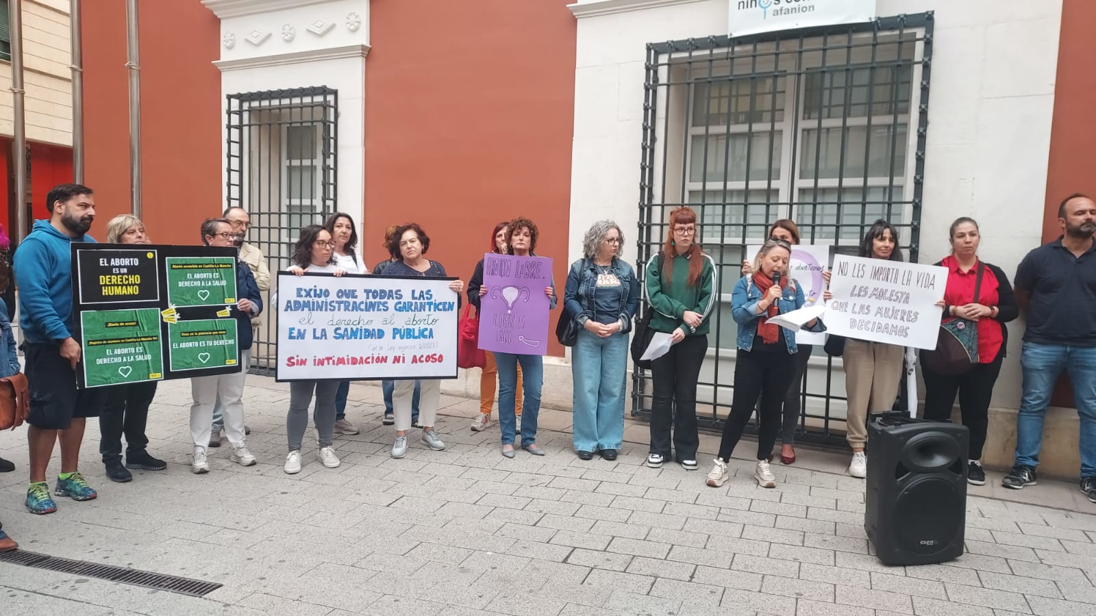 Más de 37 organizaciones denuncian la falta de acceso al aborto en la sanidad pública de Castilla-La Mancha