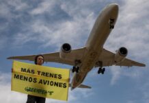 Las organizaciones ecologistas manifiestan su oposición al anuncio de la mayor inversión de la historia en aeropuertos