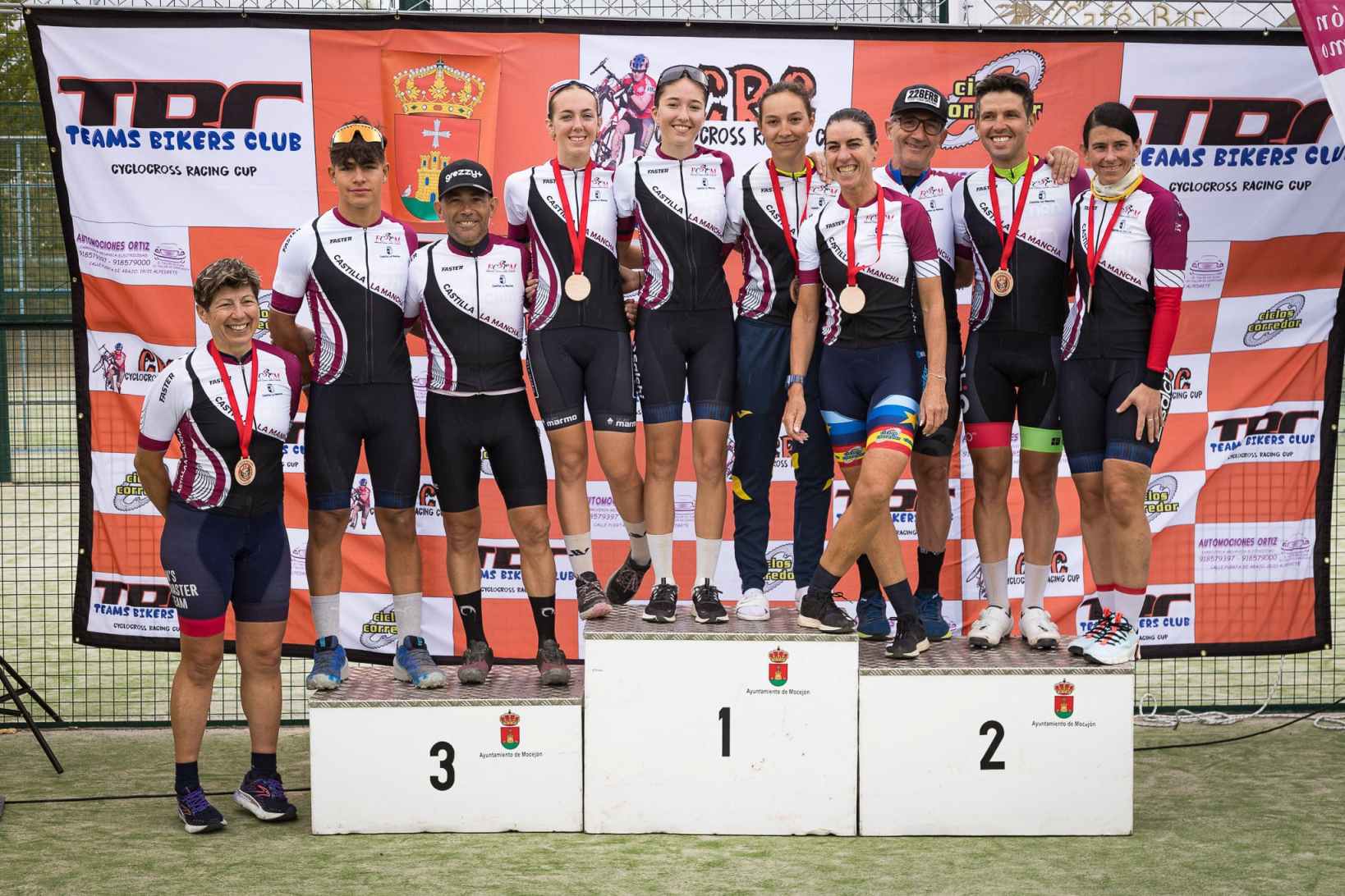 Miguel Díaz y Adriana Alguacil, primeros líderes de la Copa de Castilla-La Mancha de Ciclocross tras el estreno en Mocejón