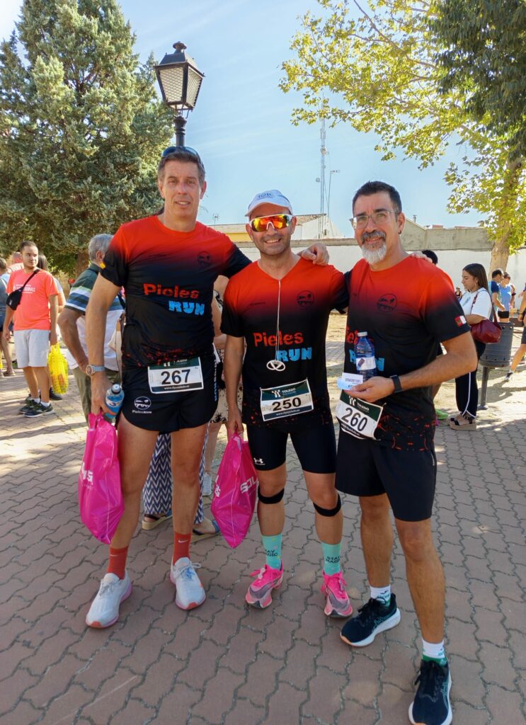 Los Pieles Run brillan en el Triatlón Cross de Las Mesas y en la Carrera Popular de Villafranca de los Caballeros