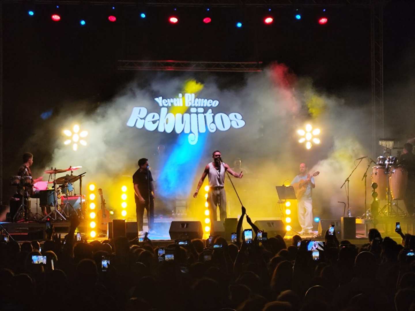 Los Rebujitos cierran con éxito en Ruidera el programa de Conciertos en Lugares y Espacios Emblemáticos de la Diputación de Ciudad Real