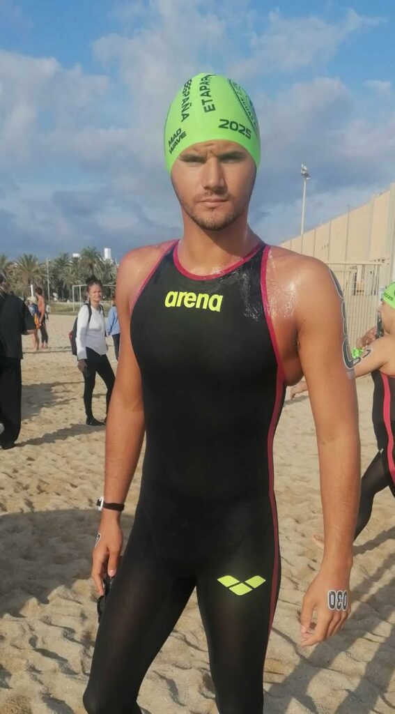 El nadador de Tomelloso, Sandro Alcaraz, se sube al podio cosiguiendo un tercer puesto en la Copa de España de Aguas Abiertas
