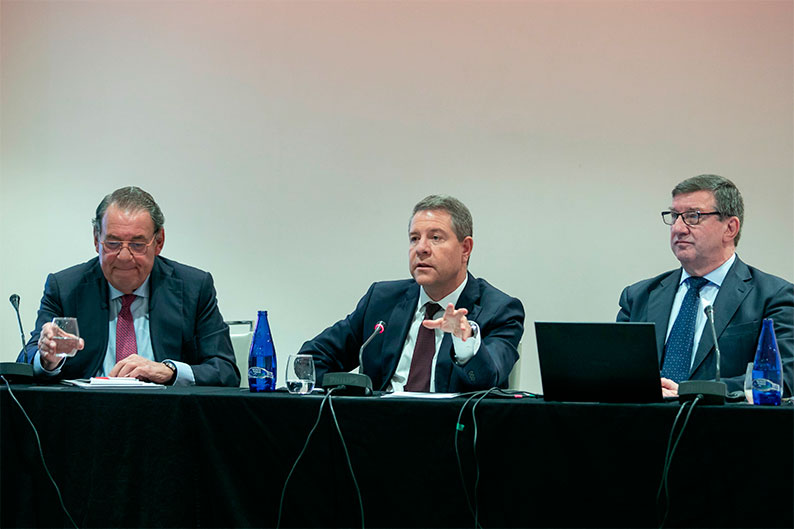 García-Page avanza que la Junta diseñará una nueva Ley del Turismo en colaboración con el sector “a partir del año 2026”