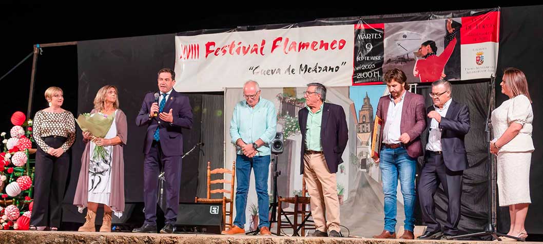 Valverde ha reivindicado en Argamasilla de Alba el flamenco como parte de la identidad de la provincia con motivo del XVIII Festival Cueva de Medrano