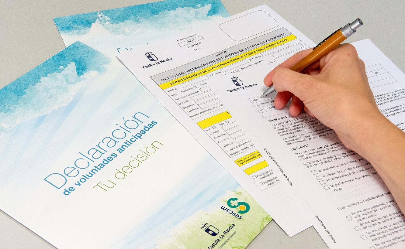 Un total de 1.074 personas han solicitado en los primeros seis meses del año la inscripción en el Registro de Voluntades Anticipadas en Castilla-La Mancha