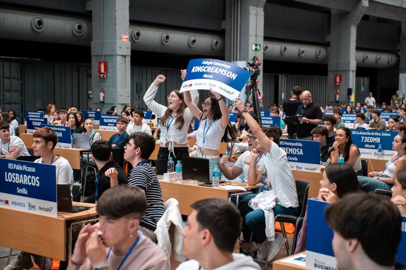 Arranca la XV edición de Young Business Talents: la mayor competición de simulación empresarial para estudiantes de CLM
