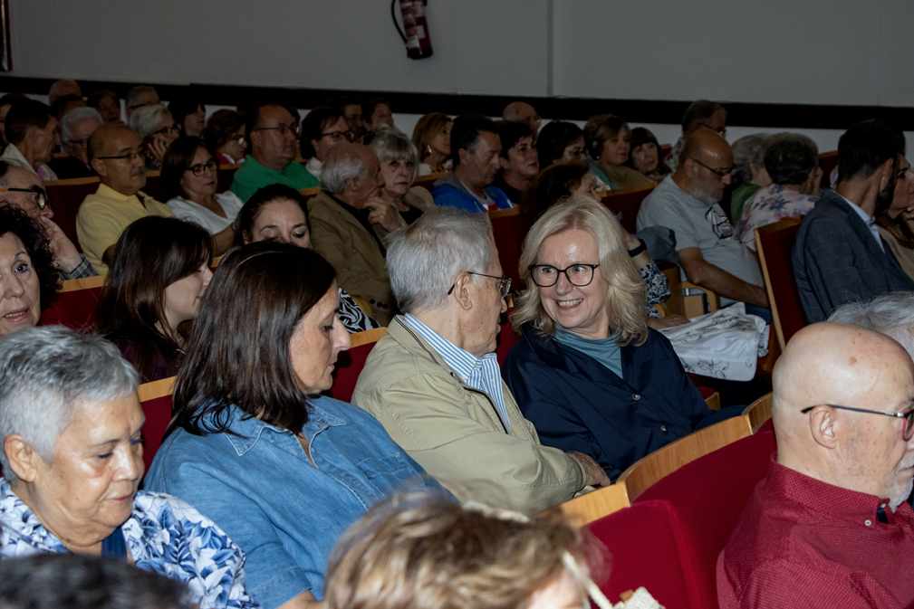 “Almudena en estado puro” abrió el XVIII Curso de la Escuela de Ciudadanía 1 almudena escuela ciudadania 2