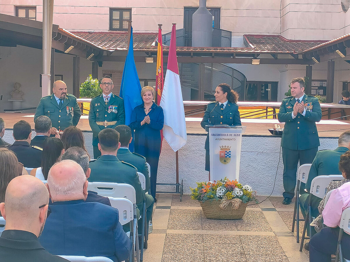 Argamasilla de Alba celebra el Día de la Hispanidad y la festividad de la Virgen del Pilar con un emotivo homenaje a la Guardia Civil