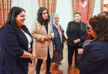 La asociación Belén Viviente dona 1.525 euros a la AECC en un emotivo acto celebrado en el Ayuntamiento de Tomelloso