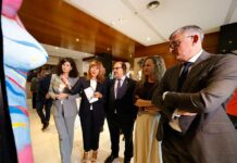 Las Cortes de CLM acogen una exposición centrada en la salud mental y las mujeres hasta el próximo 24 de octubre