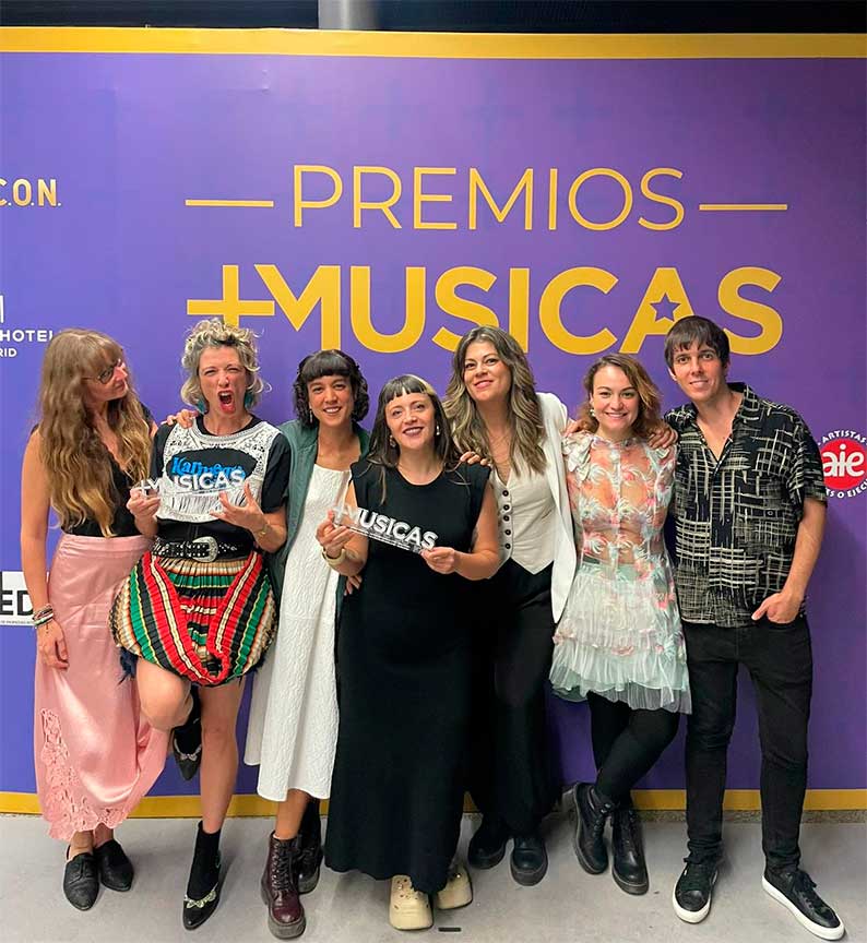 “Canto al Cansancio” de Karmento y Bewis de la Rosa, galardonado como Mejor Videoclip 2025 en los Premios +Músicas