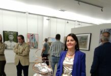 Carmen Belén Serrano expone su escultura «Reflejo» en el XIX Salón de Primavera