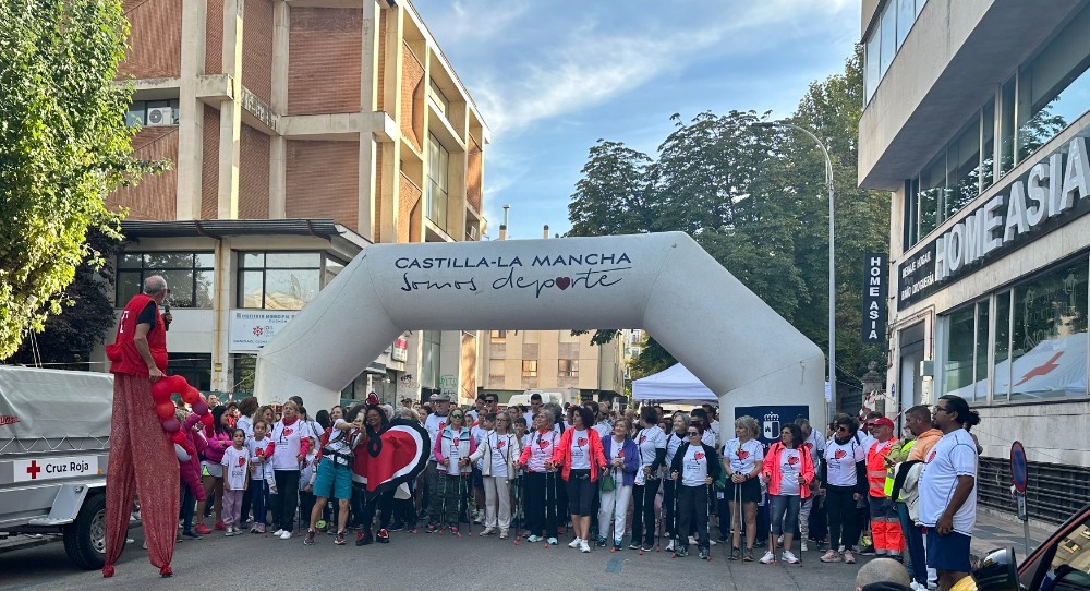 La 14ª Carrera Solidaria por la Infancia suma 572 personas inscritas en una gran fiesta infantil