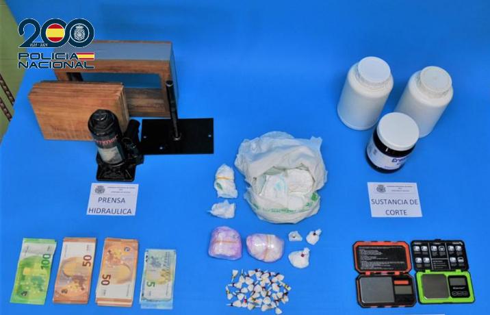 Desmantelan en Ciudad Real una red criminal de tráfico de cocaína: 5 detenidos y miles de euros incautados