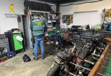 La Guardia Civil de Albacete detiene a tres personas que sustrajeron efectos en un domicilio de Alcalá del Júcar por valor de 35.000 € 4 detencionalcaladeljucar