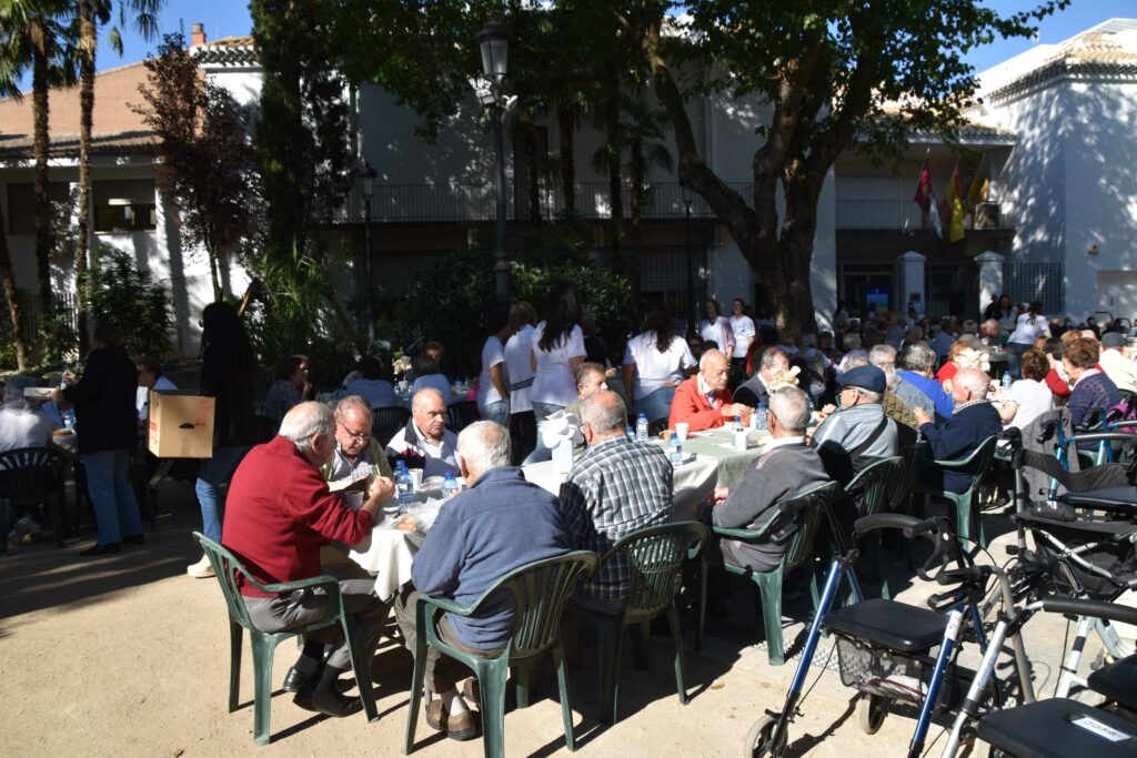 dia personas sin edad ceres 07