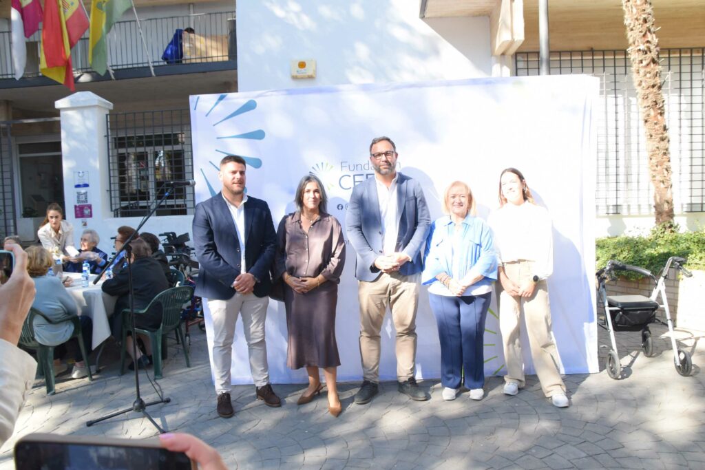 dia personas sin edad ceres 16