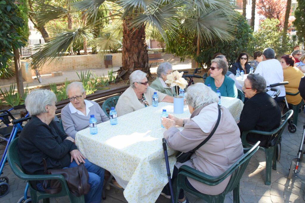 dia personas sin edad ceres 17