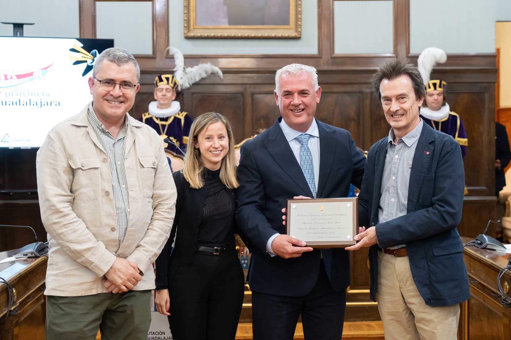 COSITAL Guadalajara recibe la Placa al Mérito Social en el Día de la Provincia tras la celebración de  su centenario