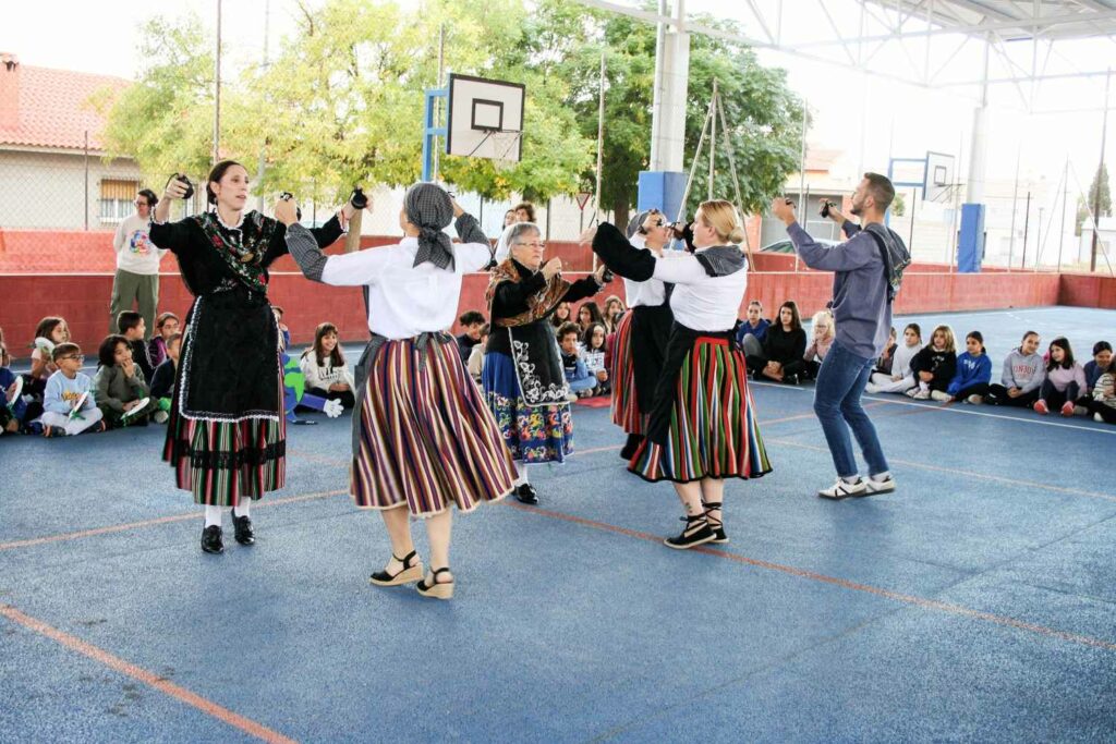 erasmus ceip maria luisa canas 12
