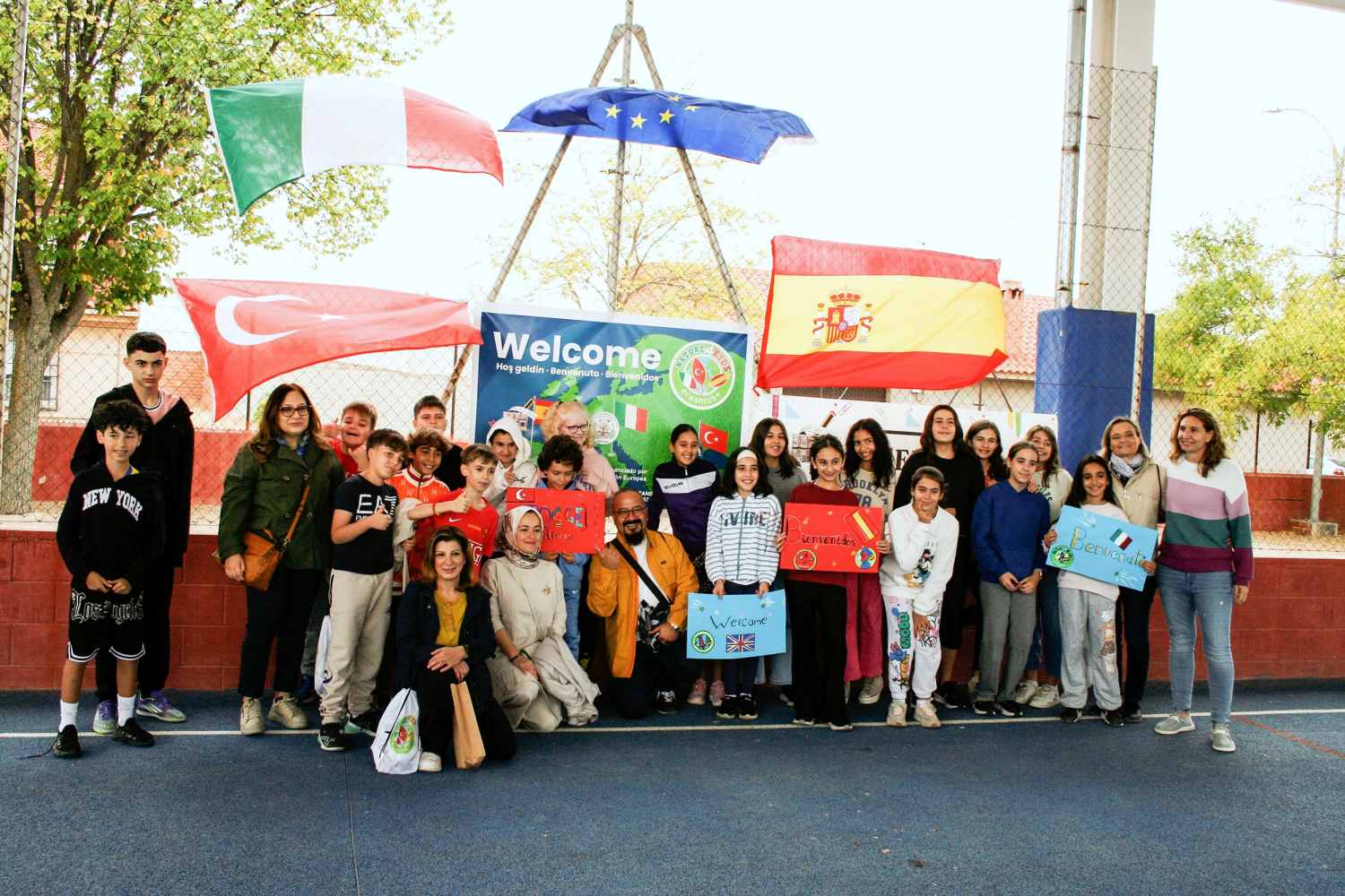Arranca el quinto proyecto Erasmus Plus en el CEIP María Luisa Cañas de Pedro Muñoz con el acto de recepción de Italia y Turquía
