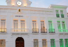 La fachada del Ayuntamiento de Tomelloso se teñirá esta noche de verde y amarillo por la salud mental