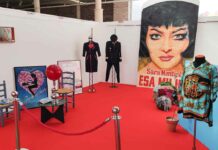 El XII Festival de Cine de Calzada de Calatrava celebra el universo de Pedro Almodóvar con una exposición única de piezas originales cedidas por El Deseo