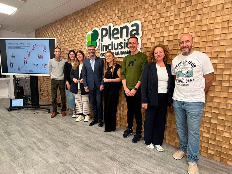 Presentada una guía pionera para que las personas con discapacidad intelectual ejerzan su sexualidad con libertad y respeto