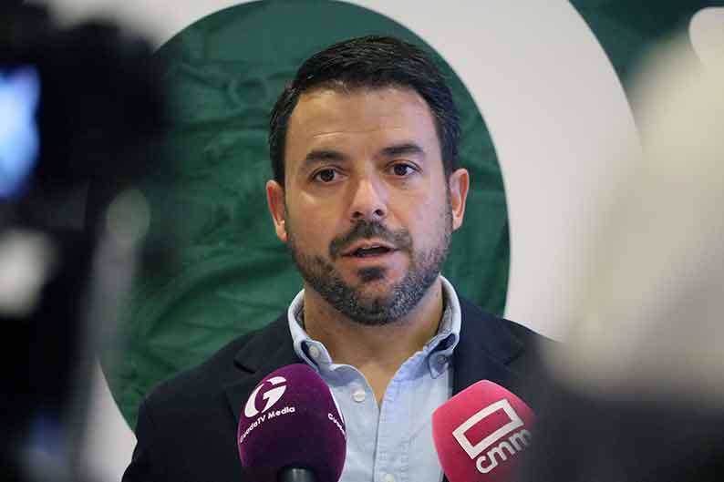 Iván Sánchez exige en Guadalajara el cese del consejero de Sanidad por su gestión “nefasta y opaca”