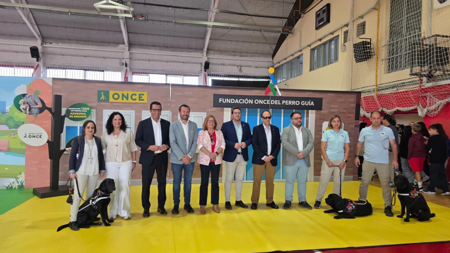 El Gobierno de Castilla-La Mancha reclama sensibilidad y concienciación social para favorecer la accesibilidad de las personas ciegas