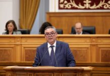 Lucas-Torres lamenta que Page «dé la espalda al mayor viñedo del mundo y a los 79.700 viticultores de Castilla-La Mancha que lo hacen posible»