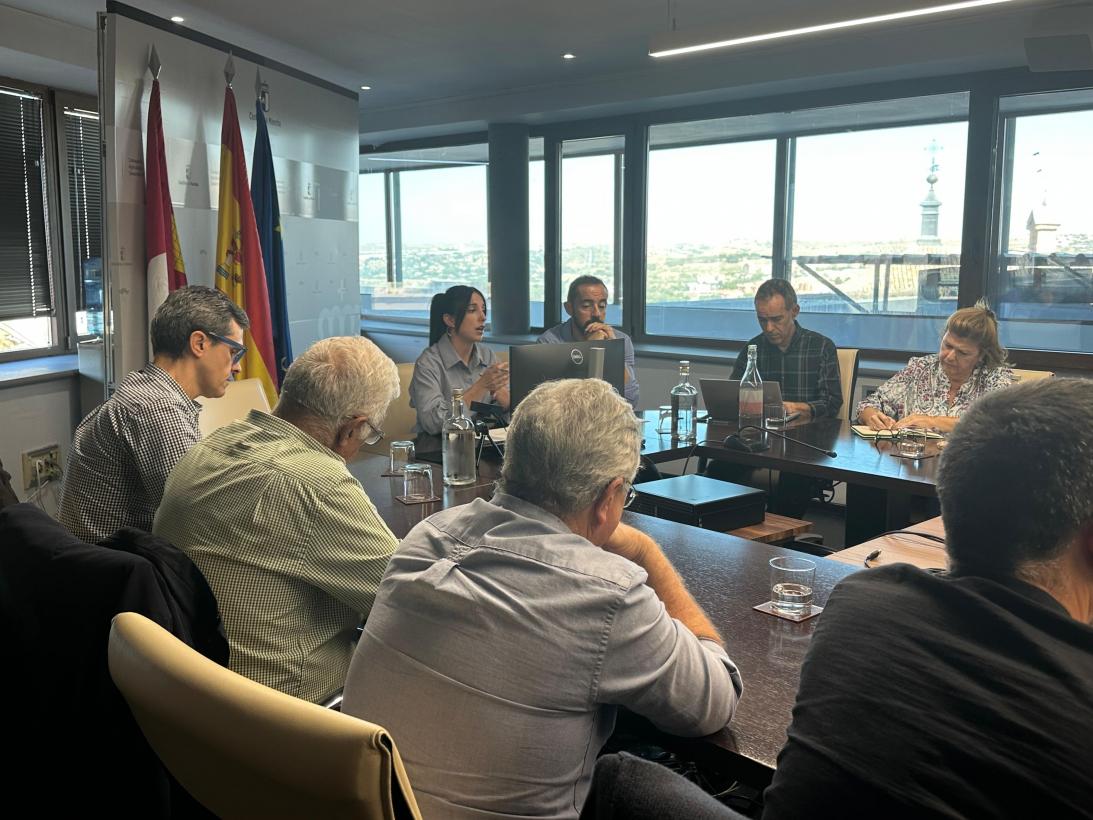 La Junta constituye la Mesa Técnica del Sector Lechero para fortalecer y potenciar la competitividad de la ganadería de leche