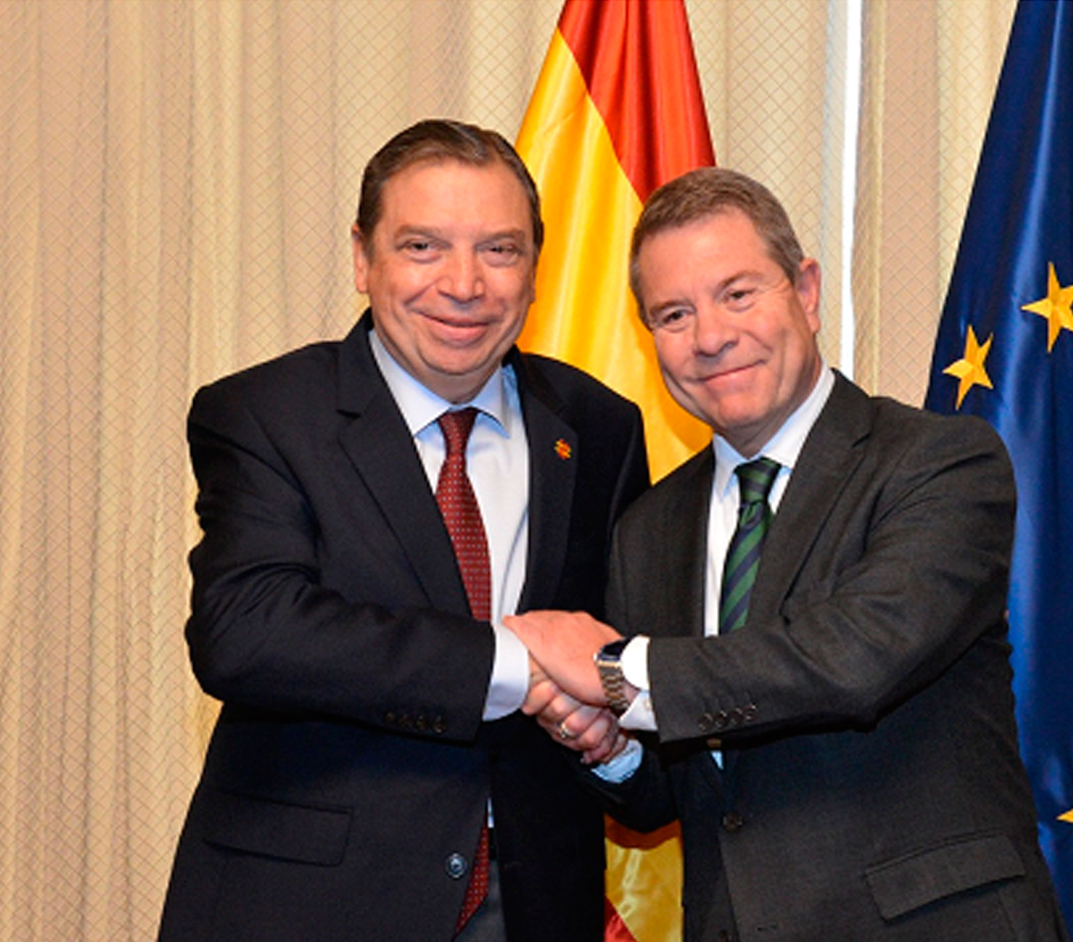 El ministro Planas y el presidente castellanomanchego García-Page defienden una PAC con fondos suficientes para hacer frente a los retos del sector agrario