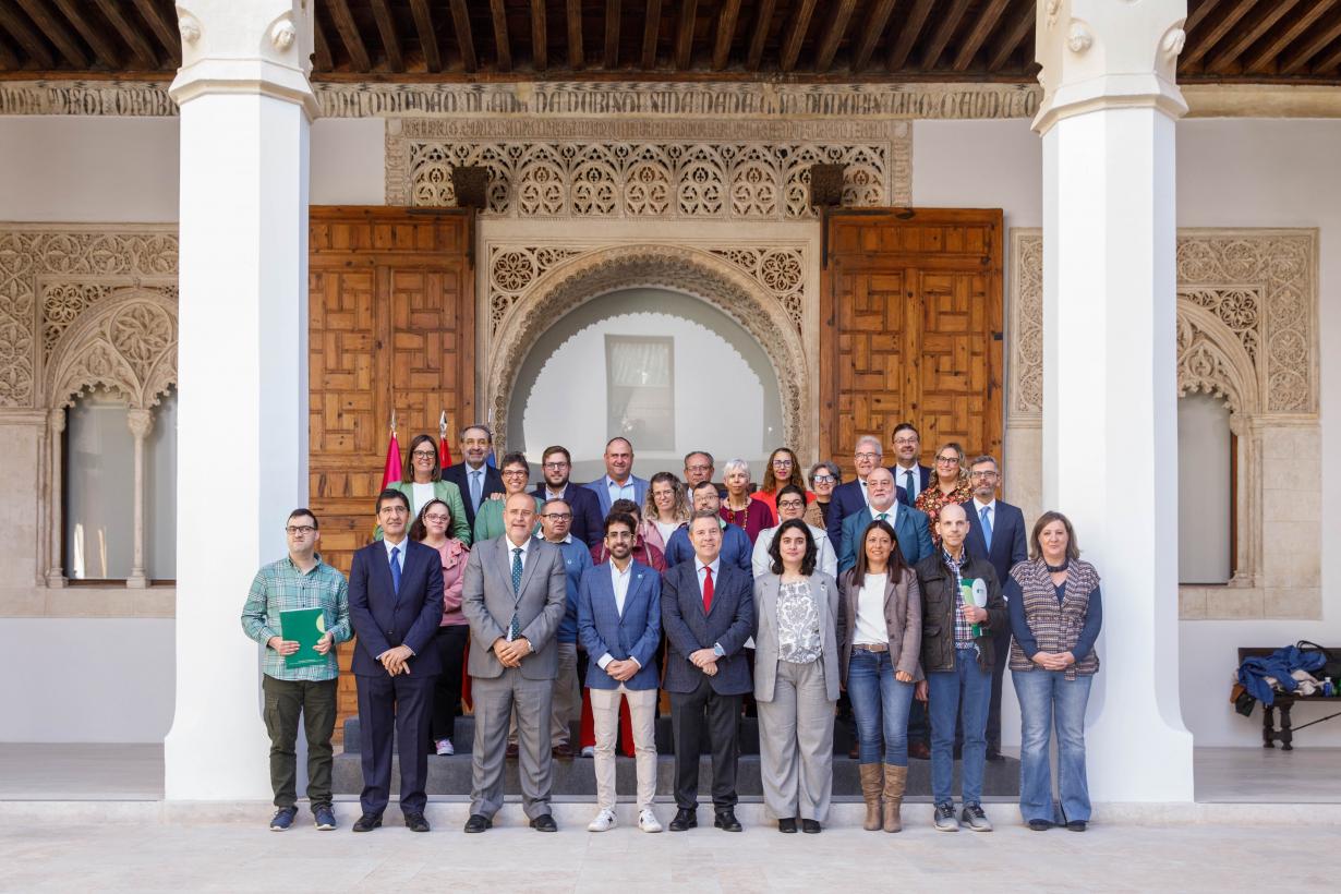 La Junta ampliará en 2026 la red pública de atención a la discapacidad con más de 200 nuevas plazas