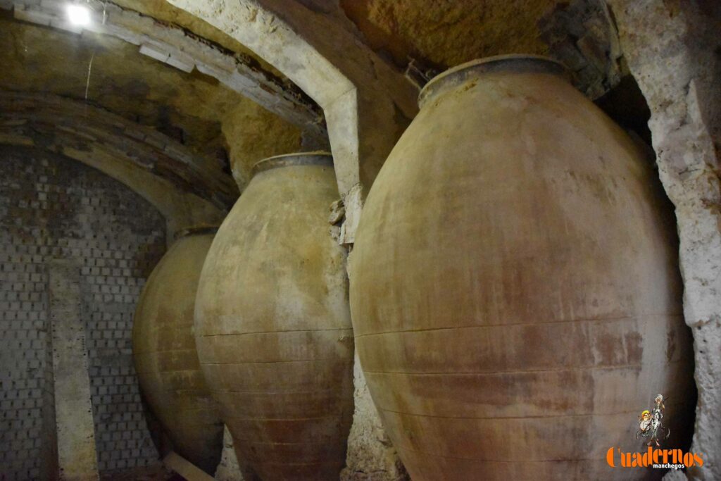 reencuentro con la vitivinicultura manchega gracias a primitivo cabezas y angel bernao 054