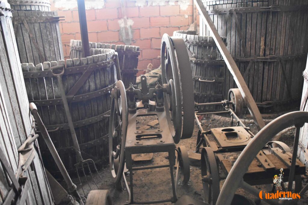 reencuentro con la vitivinicultura manchega gracias a primitivo cabezas y angel bernao 082