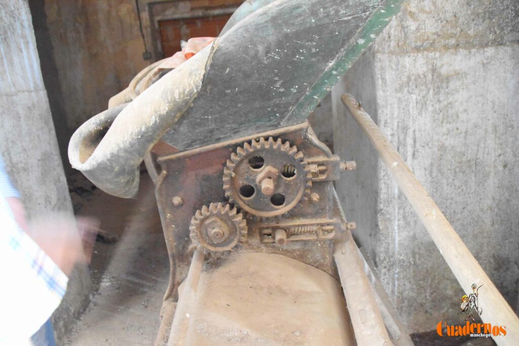 reencuentro con la vitivinicultura manchega gracias a primitivo cabezas y angel bernao 083