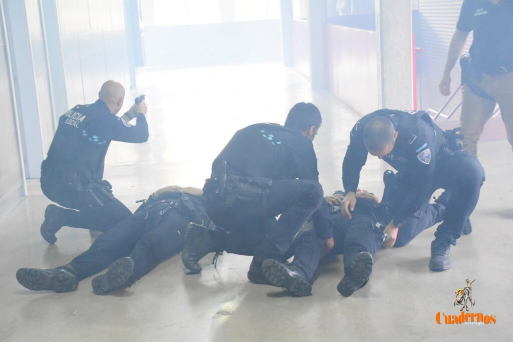 tomelloso avanza programas formacion policia local 08