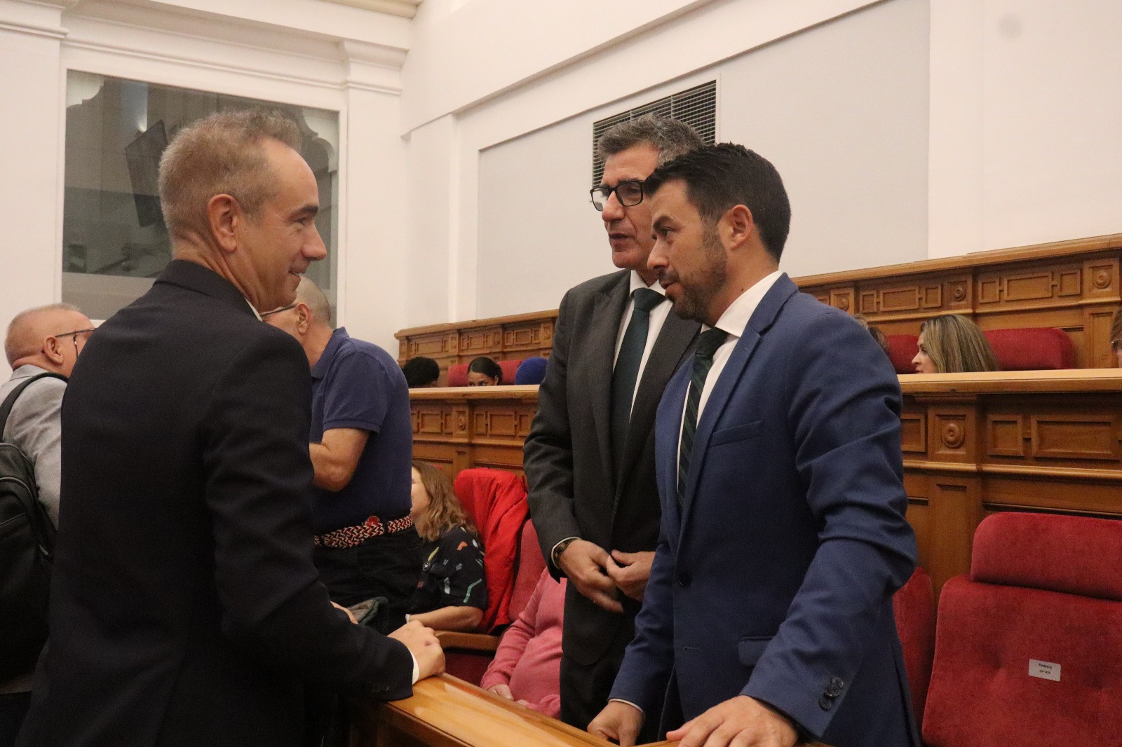 VOX denuncia que Castilla-La Mancha se hunde en la pobreza