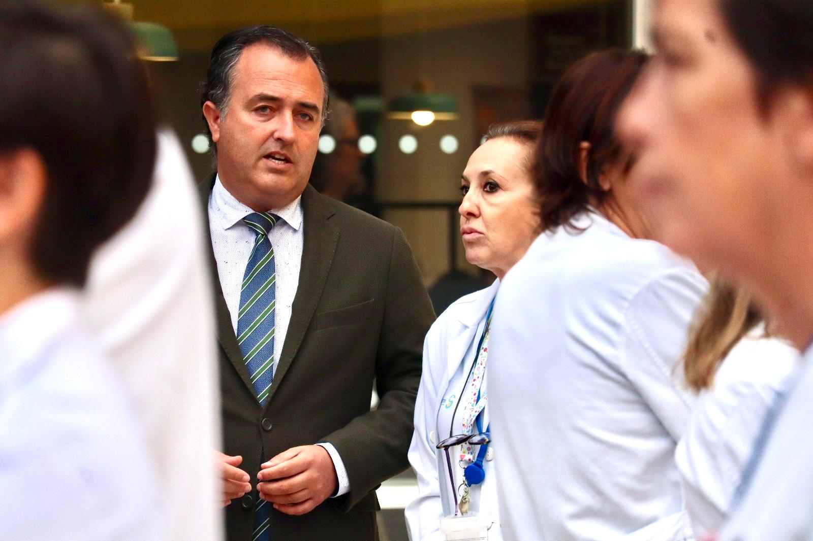 VOX se suma a la concentración de los sanitarios y técnicos del Hospital de Toledo