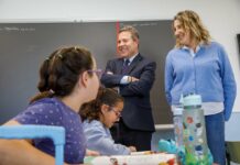 La Junta publicará antes de finalizar el mes la convocatoria para estancias formativas del profesorado de FP en empresas y centros